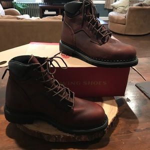 Red Wing Shoes steel toe work boots
